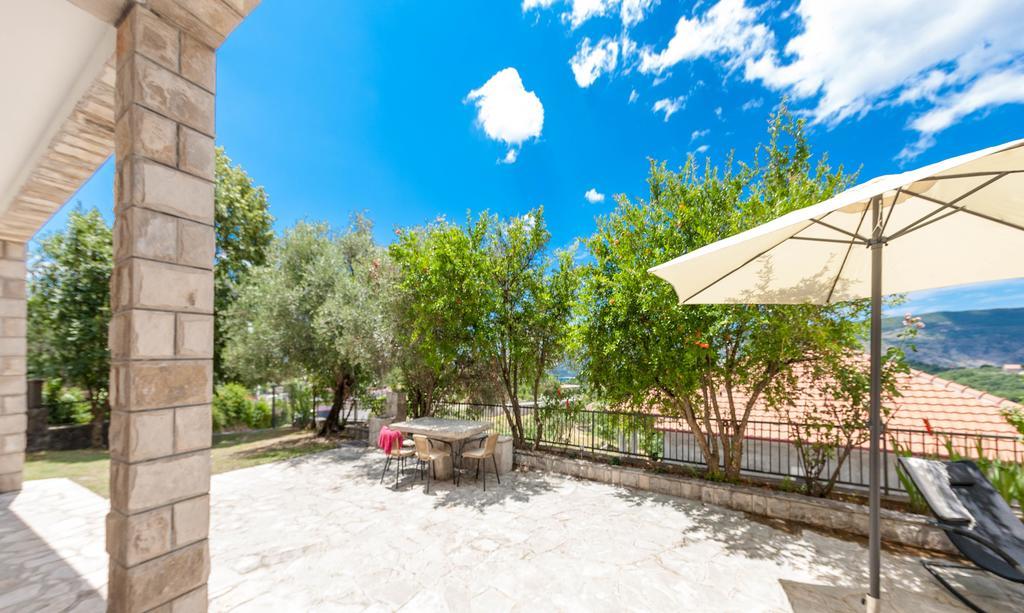 Olive Tree Villa Herceg Novi Eksteriør bilde
